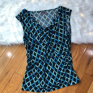 Vince Camuto sleeveless shirt Large